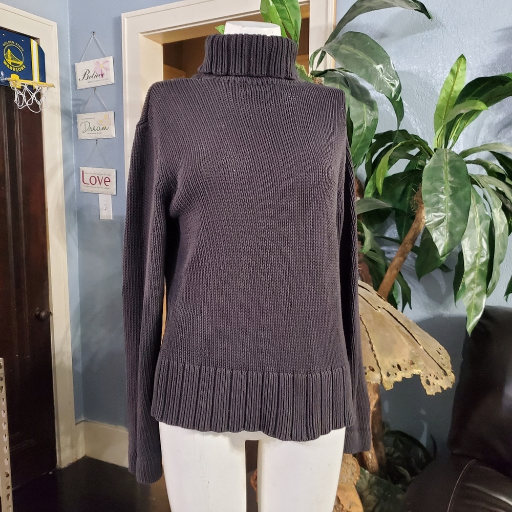 Vintage Turtleneck Petite Sophisticate Knitted Sweater Size M